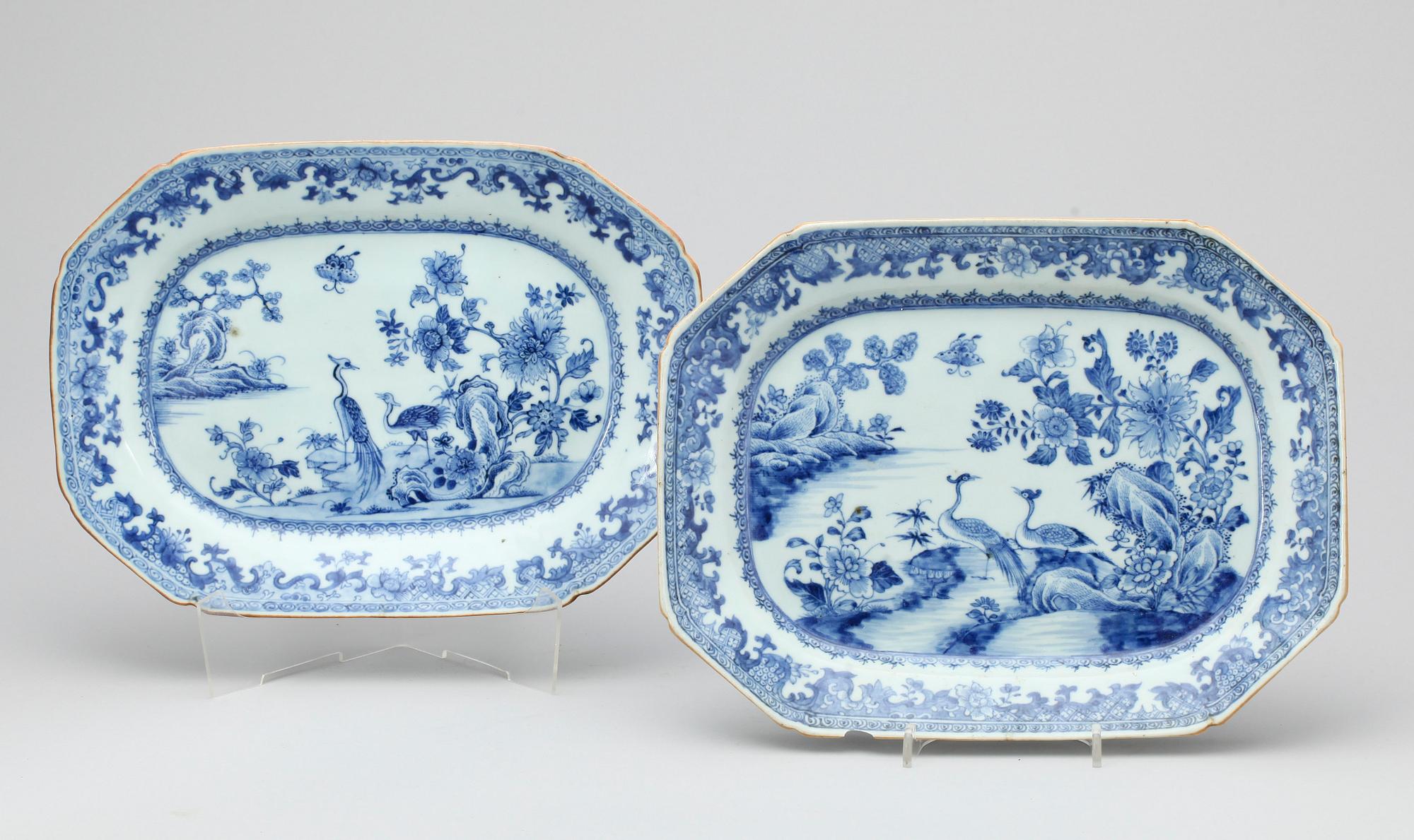 STEKFAT, 2 st, porslin, Kina, Qing dynastin, Qianlong, (1736-1795).