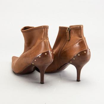 Gucci, shoes, size 38.