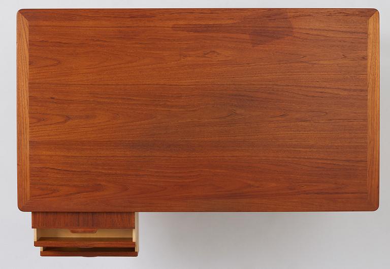Hans J. Wegner, skrivbord  "JH -573", Johannes Hansen, Danmark 1950-tal.