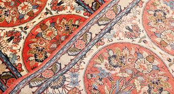 A Hamadan runner, ca 310 x 81 cm.