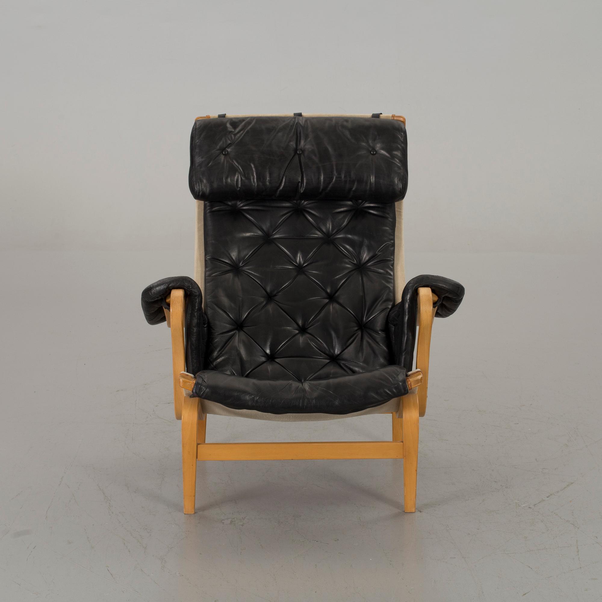 BRUNO MATHSSON, fåtölj "Pernilla" Dux.