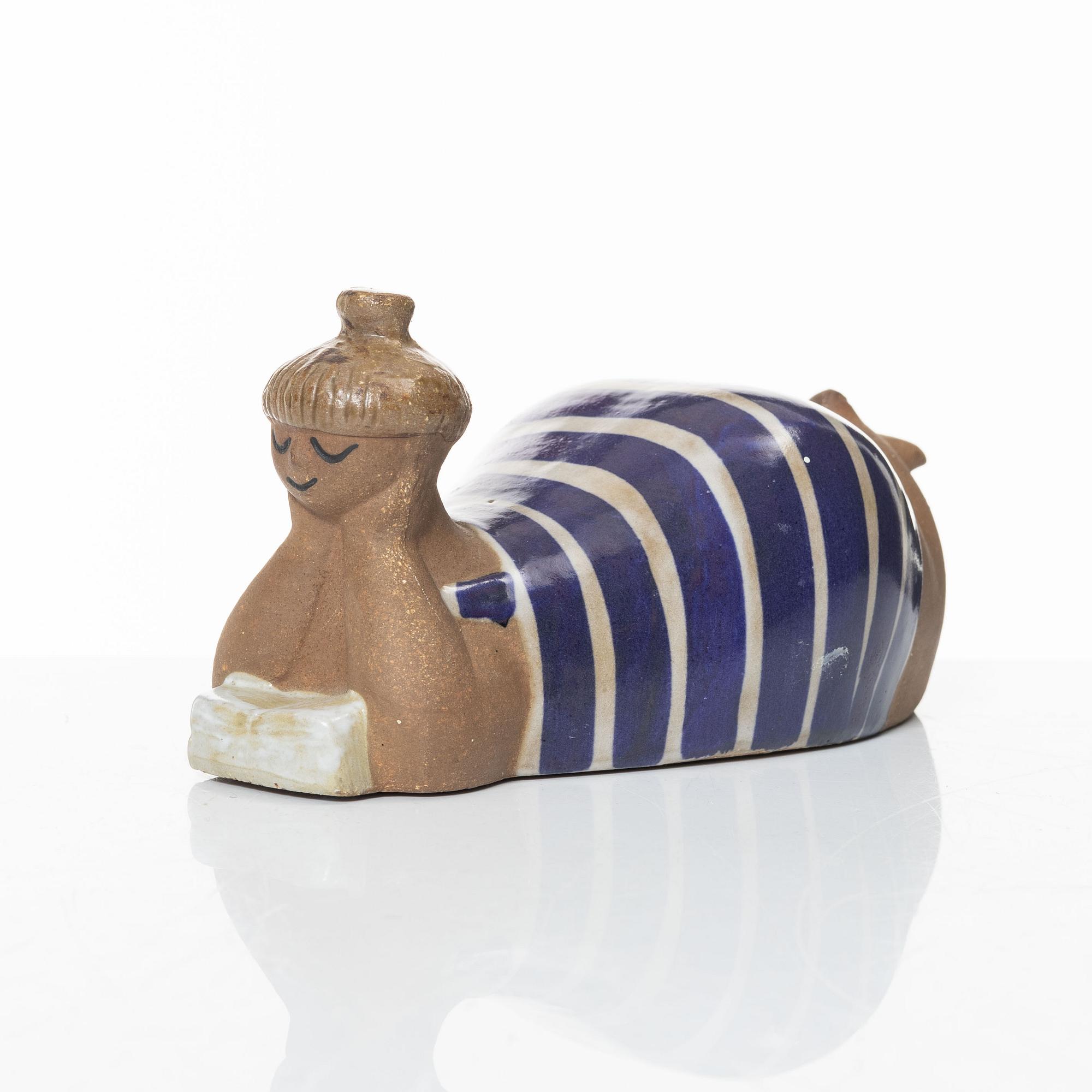 Lisa Larson, figurin, stengods, "Beata", Gustavsberg.