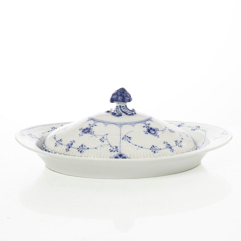 Royal Copenhagen, 35 pieces of a porcelain 'Blue Fluted' half lace dinner service, Denmark, 1889-1978.