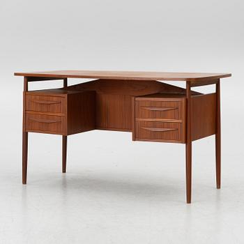 Gunnar Nielsen, desk, Tipergaard, Denmark.