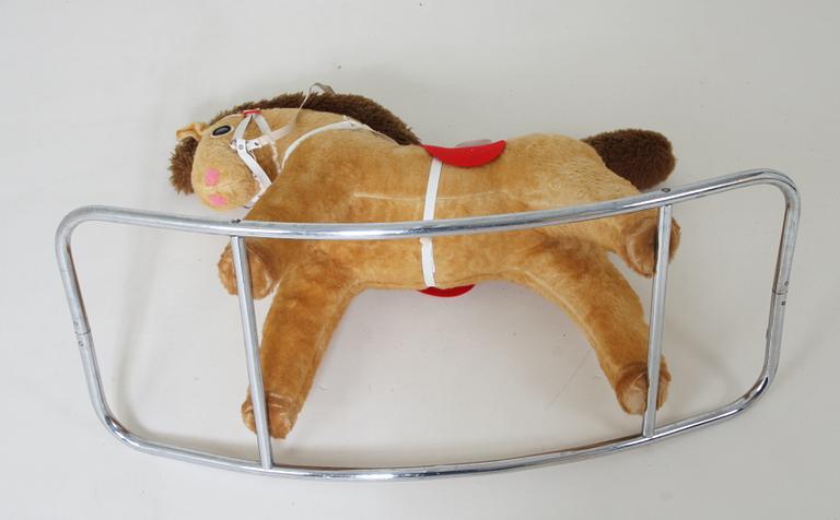 GUNGHÄST, 1970-tal.