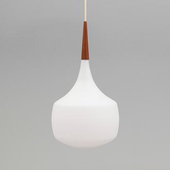 TAKLAMPA, Luxus, Vittsjö, 1900-talets andra hälft. Höjd ca 45 cm.