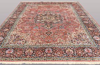 MATTA, Kashmir silke, ca 442 x 306 cm.