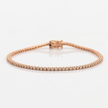 Brilliant-cut diamond bracelet.