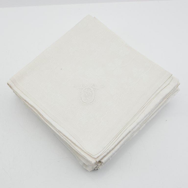 Napkins a total of 73 pcs damask various patterns first half of the 20th century.