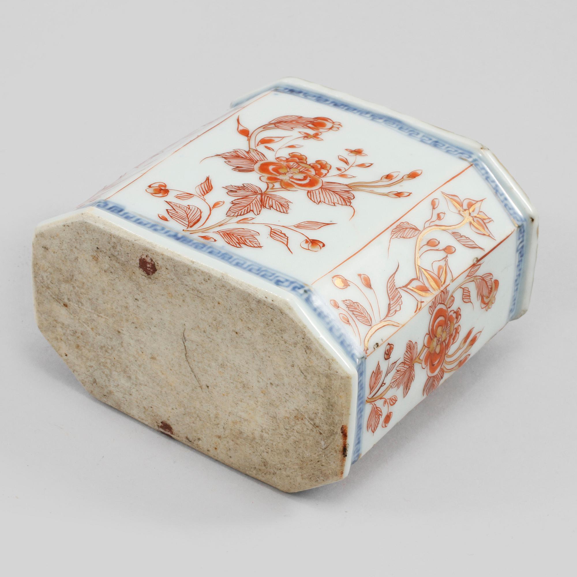 TEDOSA, porslin, Kina, 1700-tal.