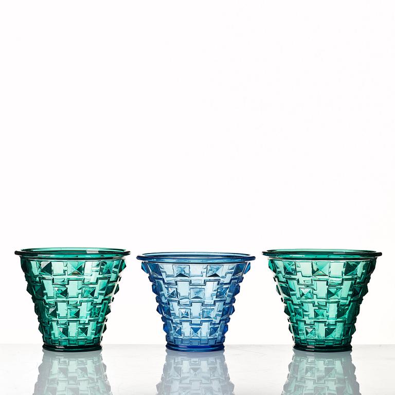 Simon Gate, a set of three pressed glass vases, Orrefors 1930.