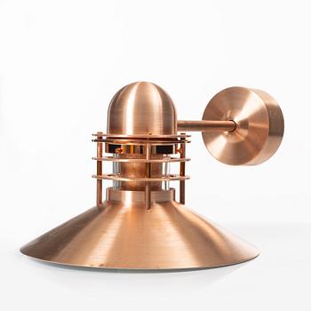 Alfred Homann & Ole V Kjaer, ytterlampa "Nyhavn", Louis Poulsen, Danmark.