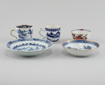 PARTI PORSLIN, 5 delar, porslin, Kina, 1700-tal.