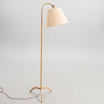 PAAVO TYNELL, GOLVLAMPA. Märkt Taito.