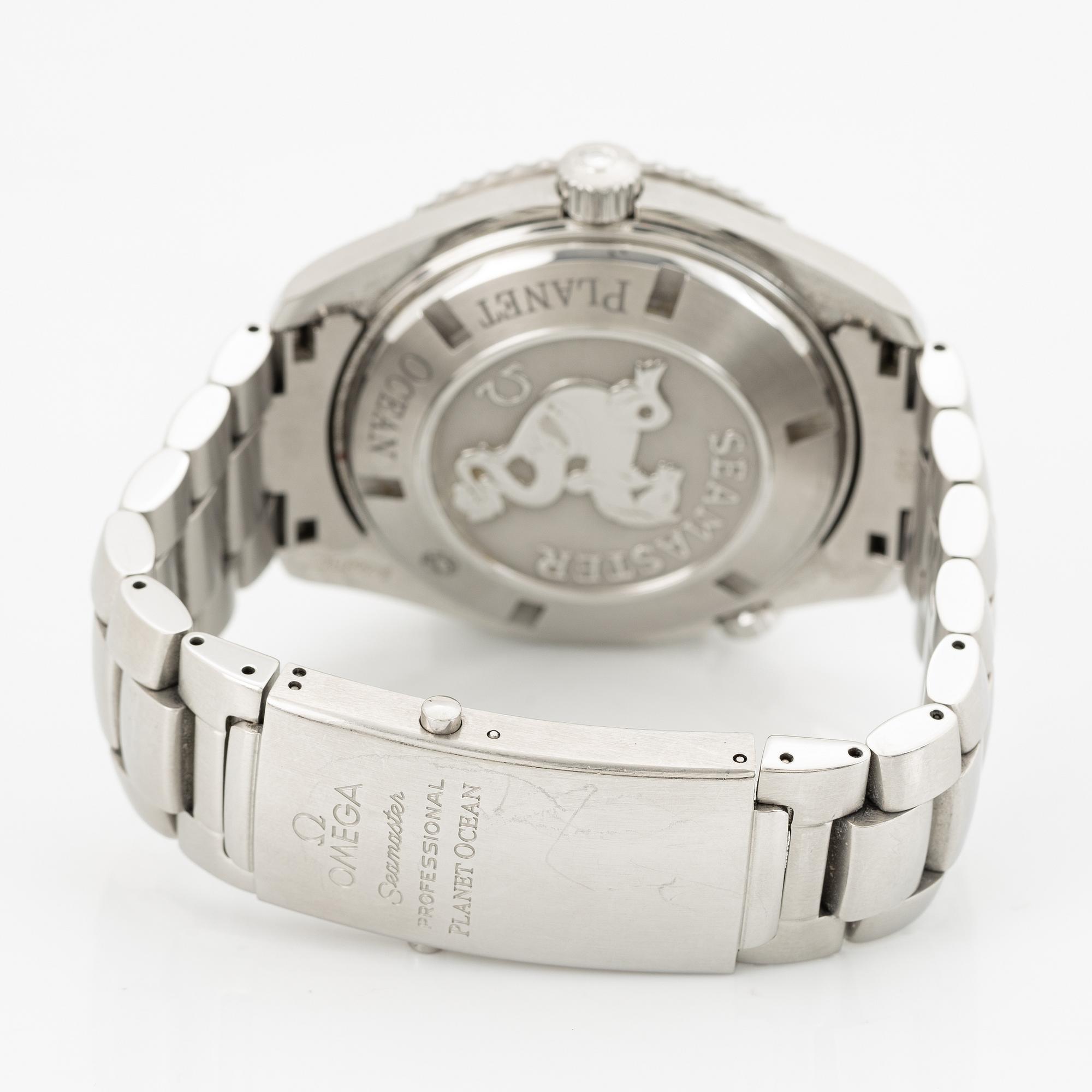 Omega, Seamaster, Professional (600m/2000ft), Planet Ocean 600 M, wristwatch, 45,5 mm.