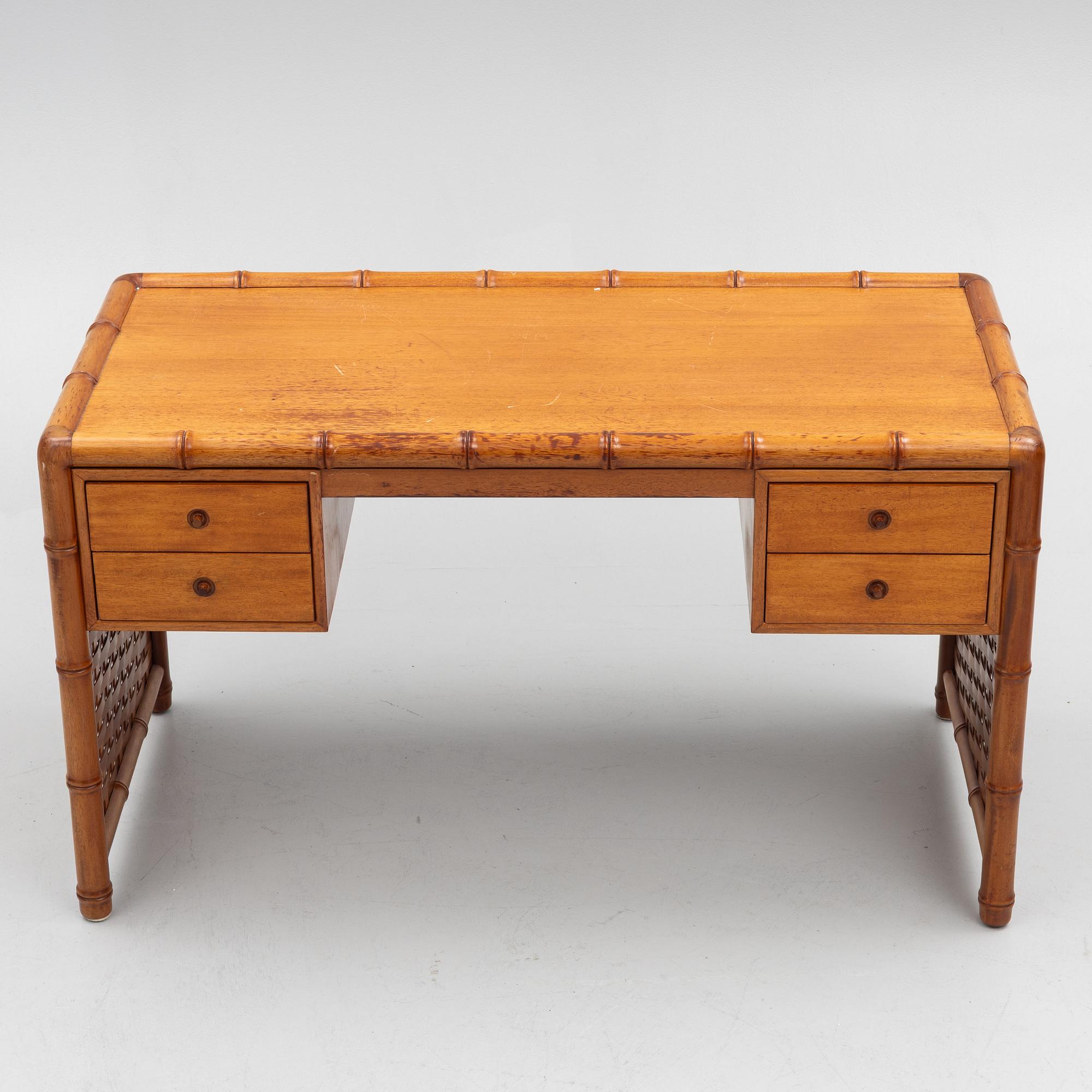 Skrivbord, kolonialstil, 1900-talets slut.