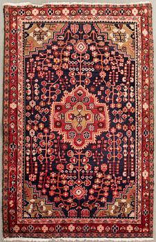 Rug semi-antique 200x132 cm.