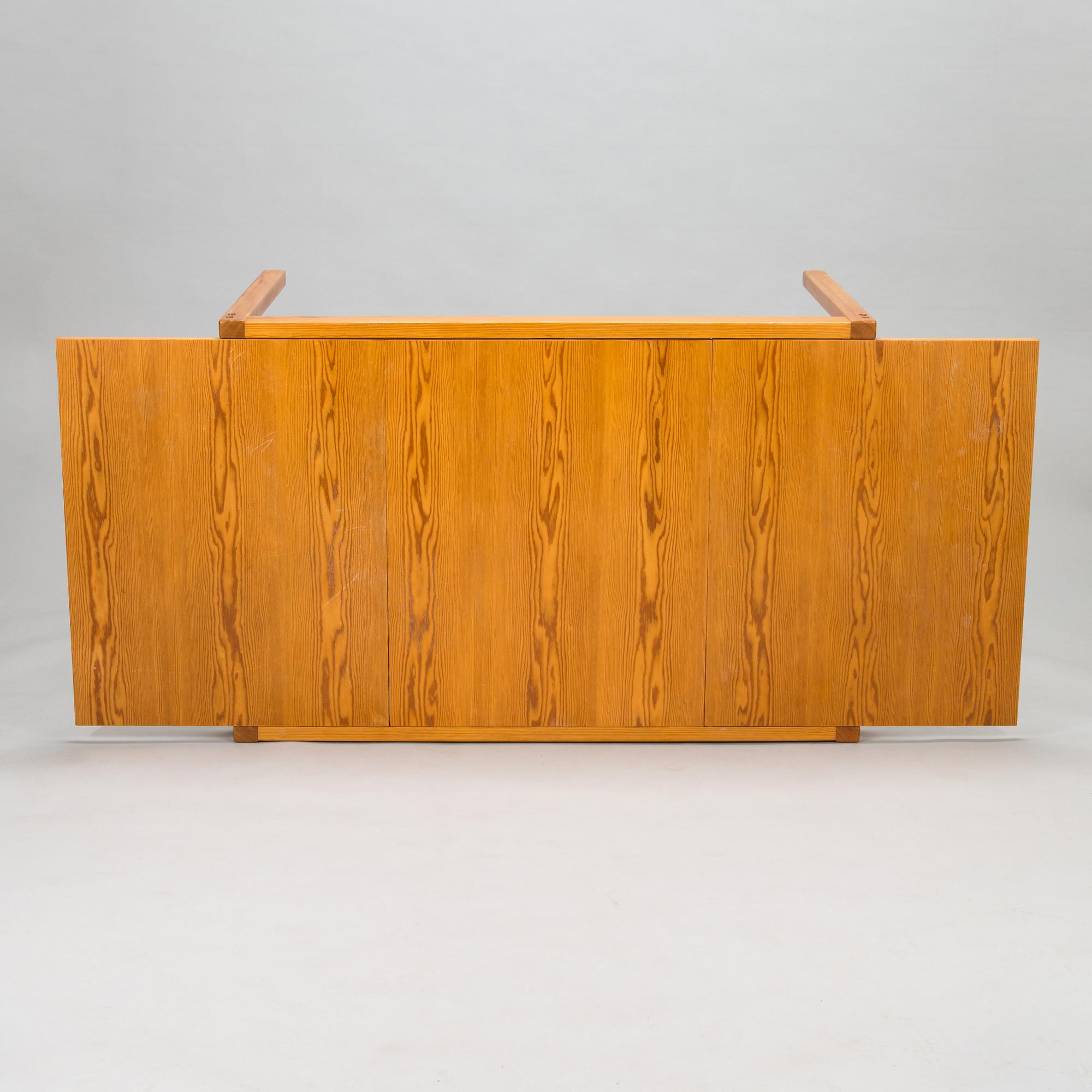 Eero Aarnio, ruokapöytä ja tuoleja, 6 kpl, "Pine", Asko 1960-luku.