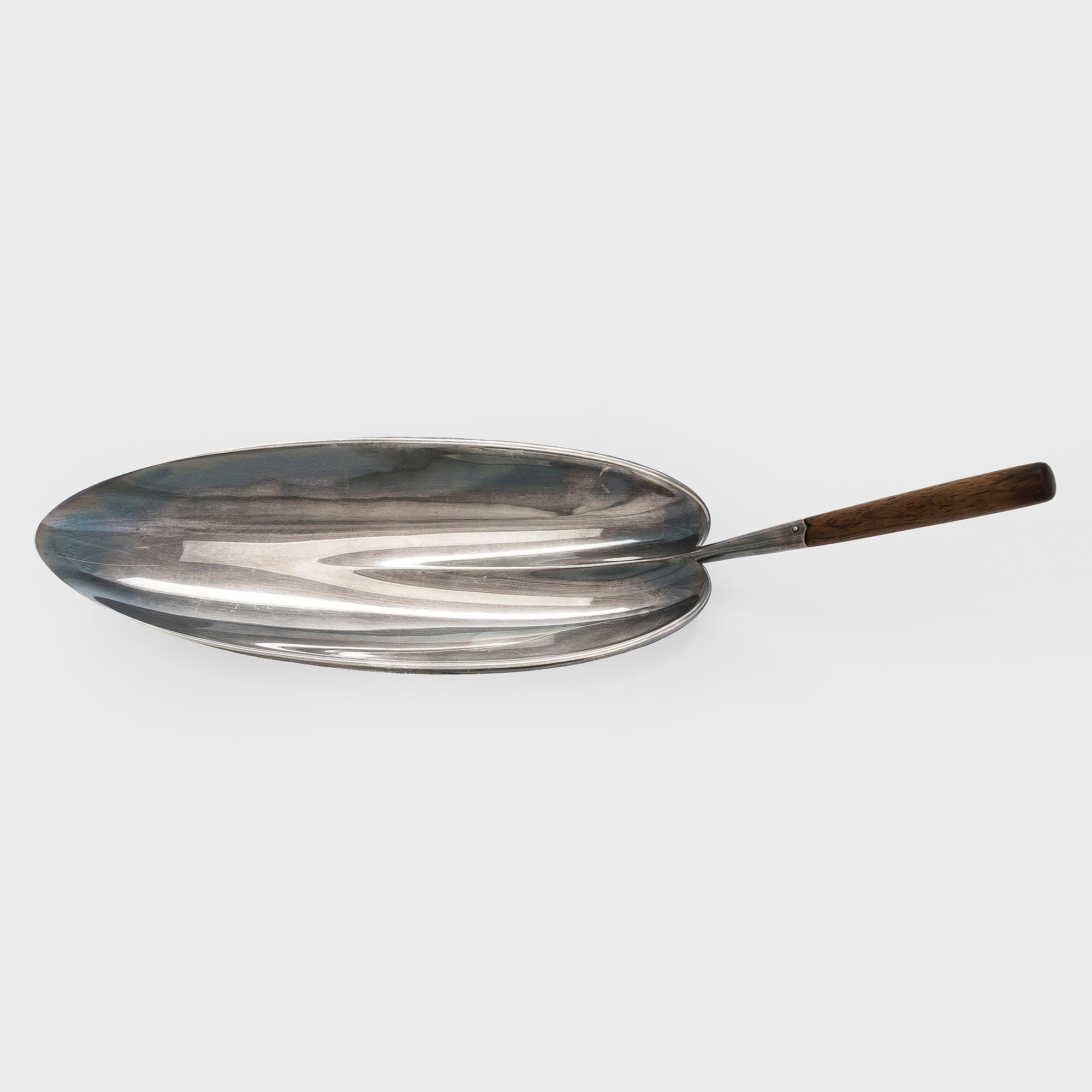 Tapio Wirkkala, malja, TW 85, hopeaa, Kultakeskus, Hämeenlinna 1960.