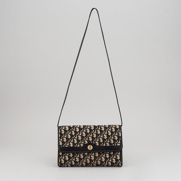 Christian Dior, 3 bags.