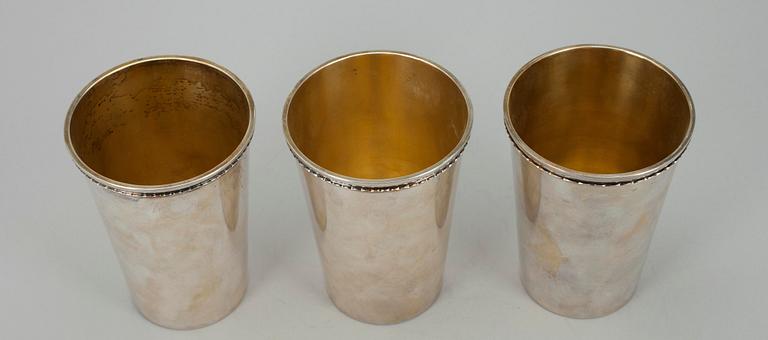 BÄGARE 3 st, silver, design S-A Gillgren, Stockholm, 1960 och 1961.