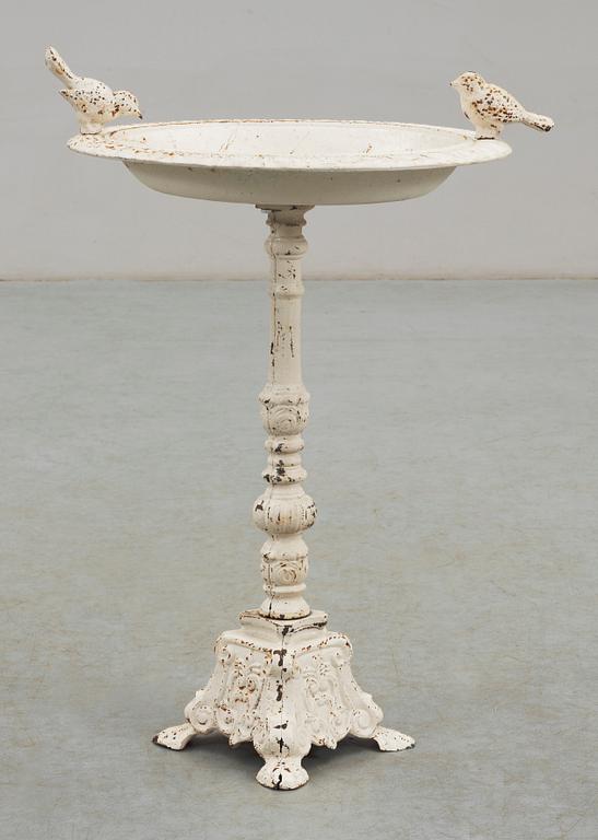 FÅGELBAD, gjutjärn, 1900-tal.