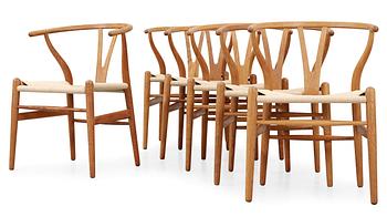 A set of six Hans J Wegner oak chairs by Carl Hansen & Son, Danmark, 1950-60-tal.