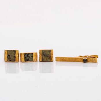 LAPPONIA 18K gold and copper ore, set of ring cufflinks and tie-pin, total weight 33,0 g, Finland 1988, design"Guldsten".