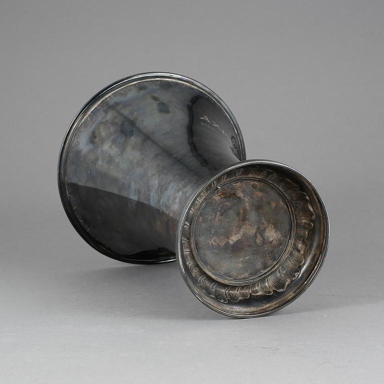 BÄGARE, silver, GAB, Stockholm, 1924. Vikt ca 587 gram.