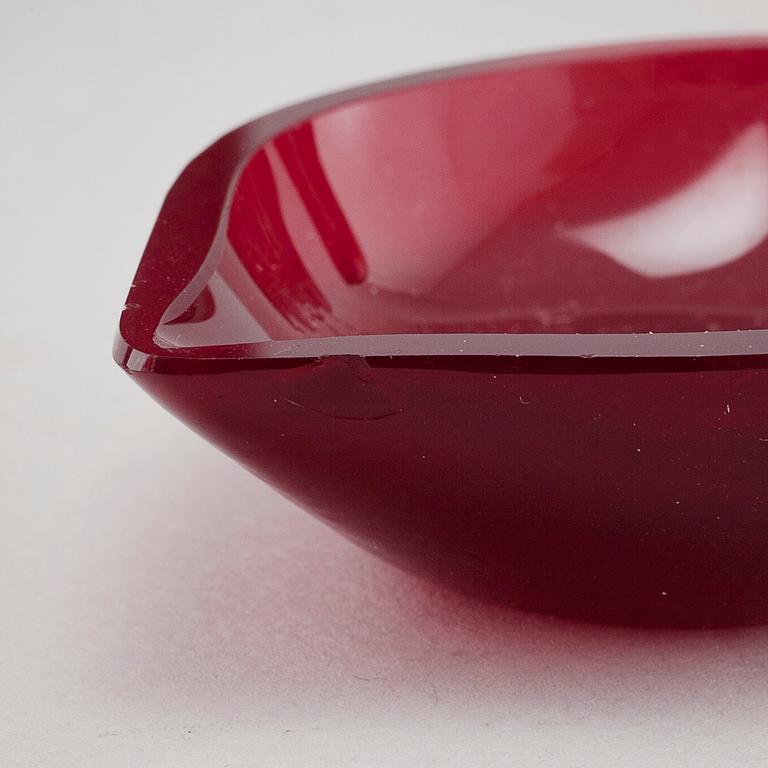 A set of glass table ware of 43 pcs partky by Monica Bratt, Reijmyre and Pukeberg.