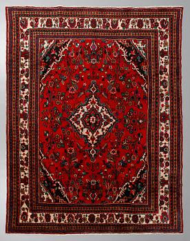 MATTA, Hamadan, old. Ca 310x205 cm.