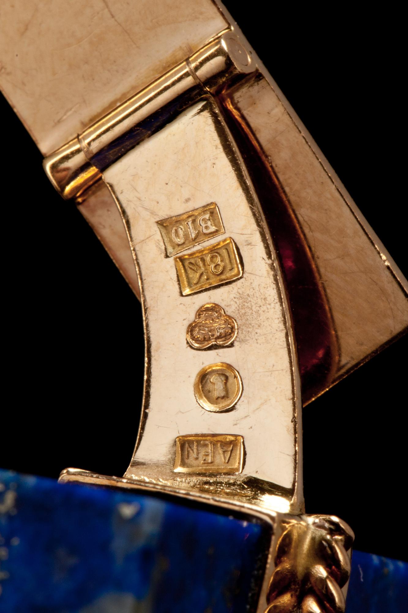 MANSCHETTKNAPPAR, ett par, 18k, Lapis Lazuli, vikt ca 11.7g.