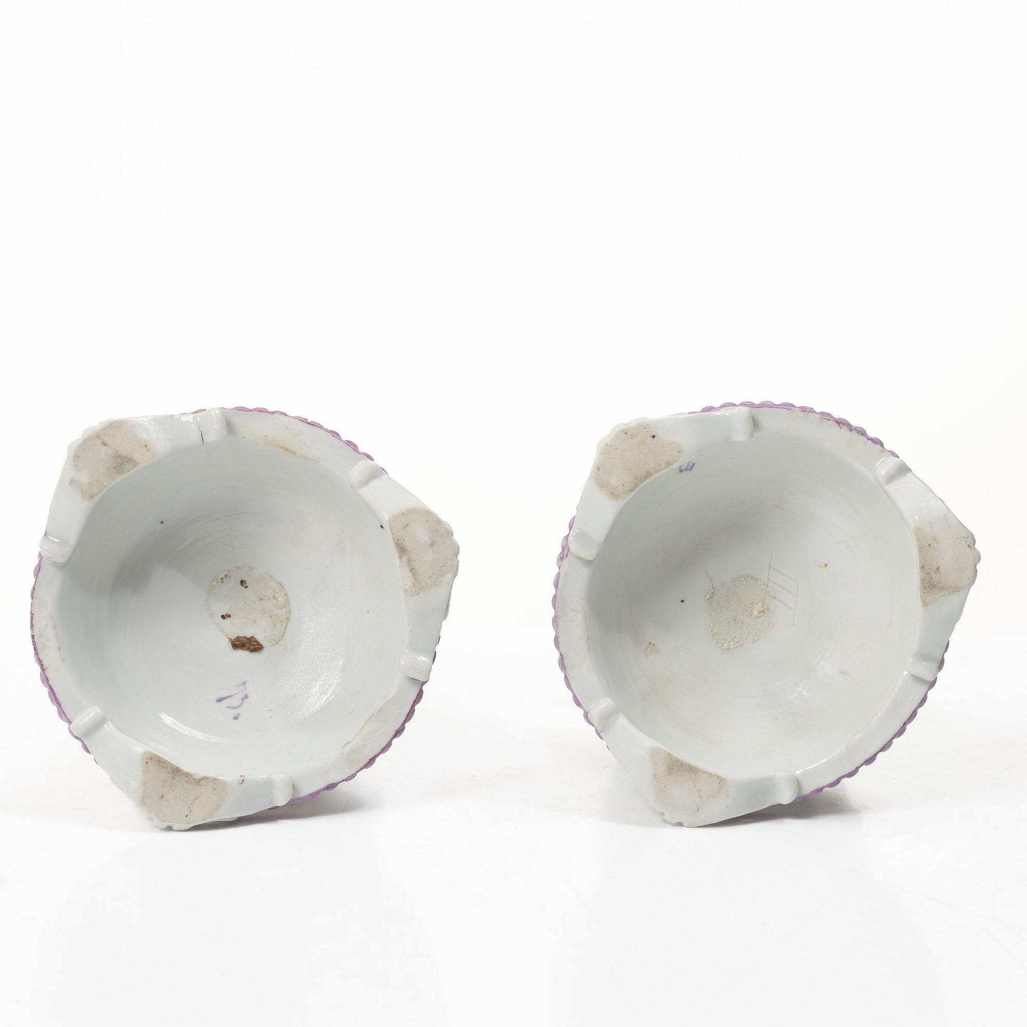 Two porcelain figures, rococostyle, around 1900.