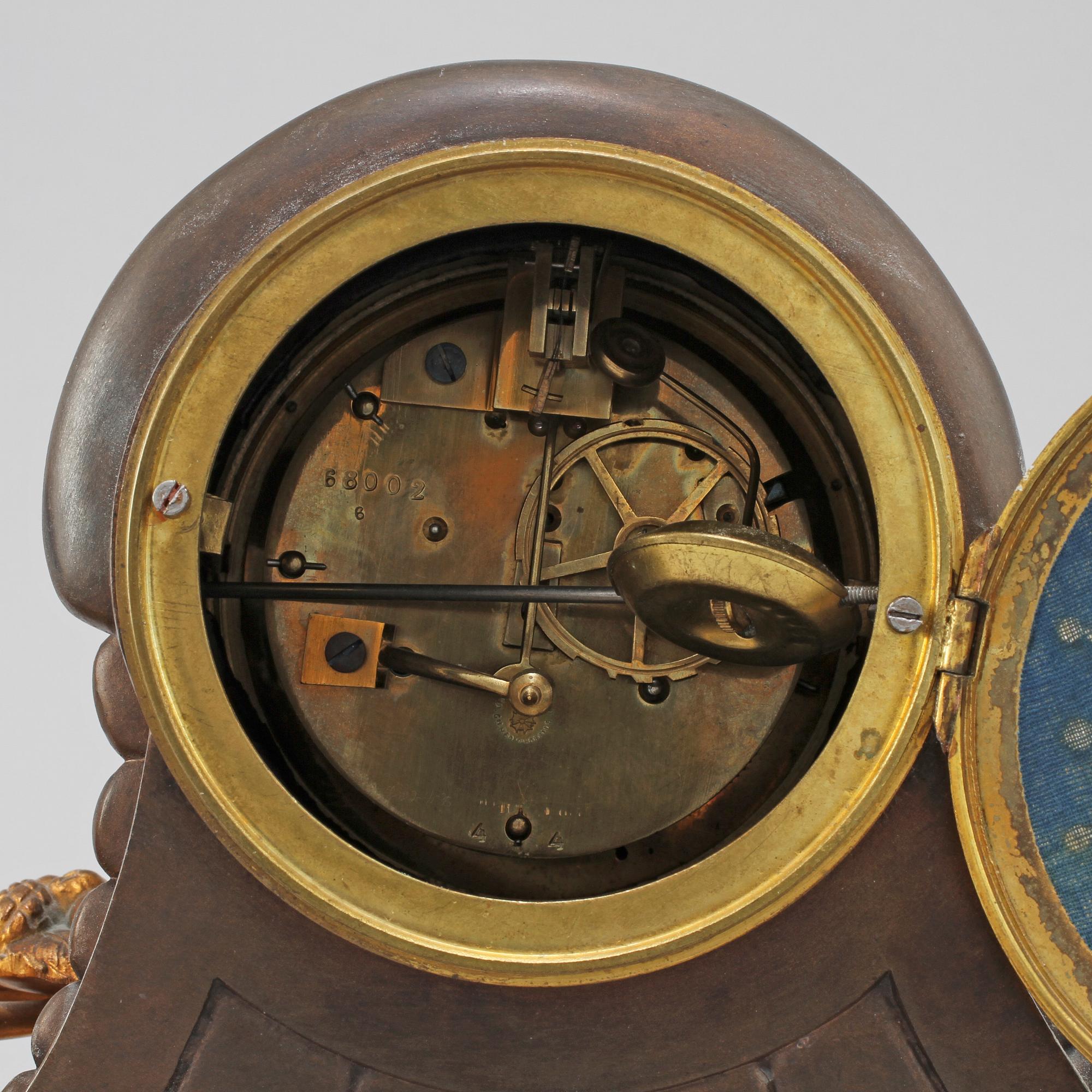BORDSPENDYL, gulmetall, art déco, 1920-tal.
