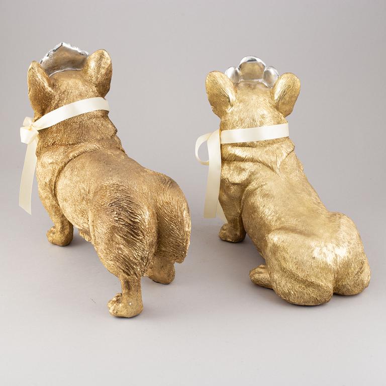 Johanna Lind Bagge & Anders Bagge, skulpturer, ett par, resin.