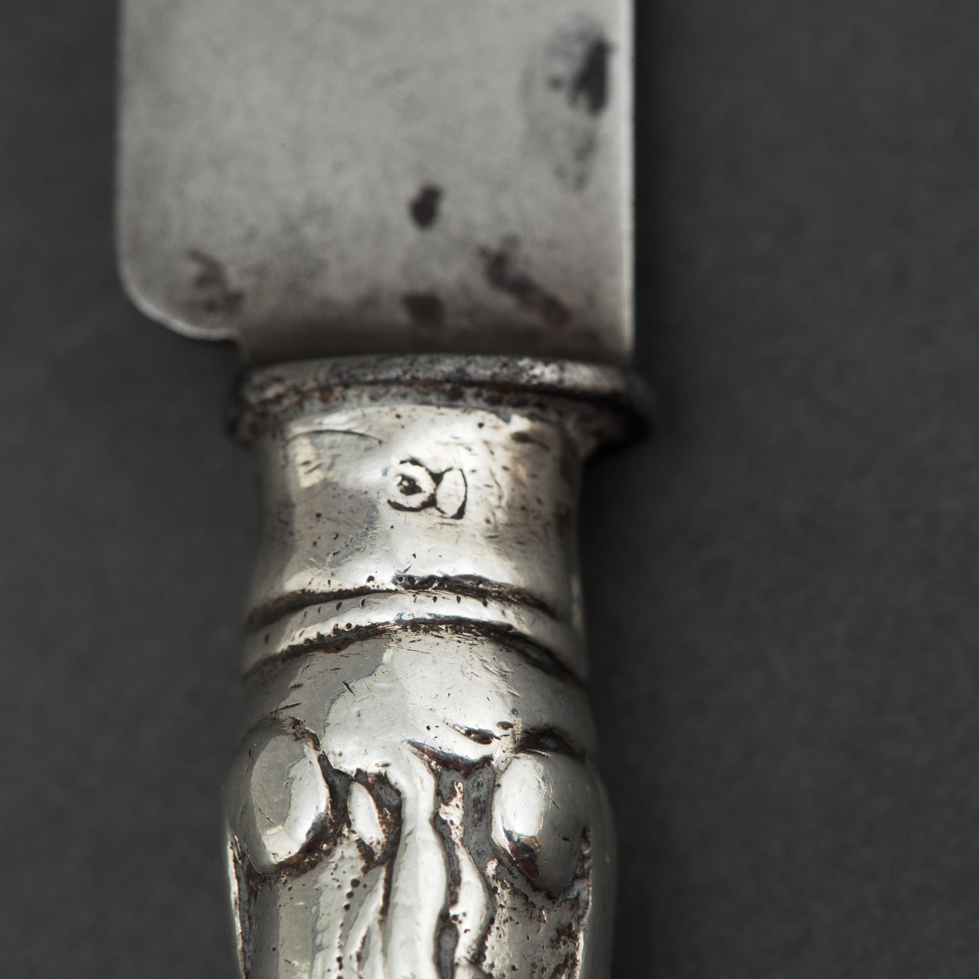 A DUTCH SILVER KNIFE, possibly by Gabynus van der Lely, Leeuwarden ca 1746.