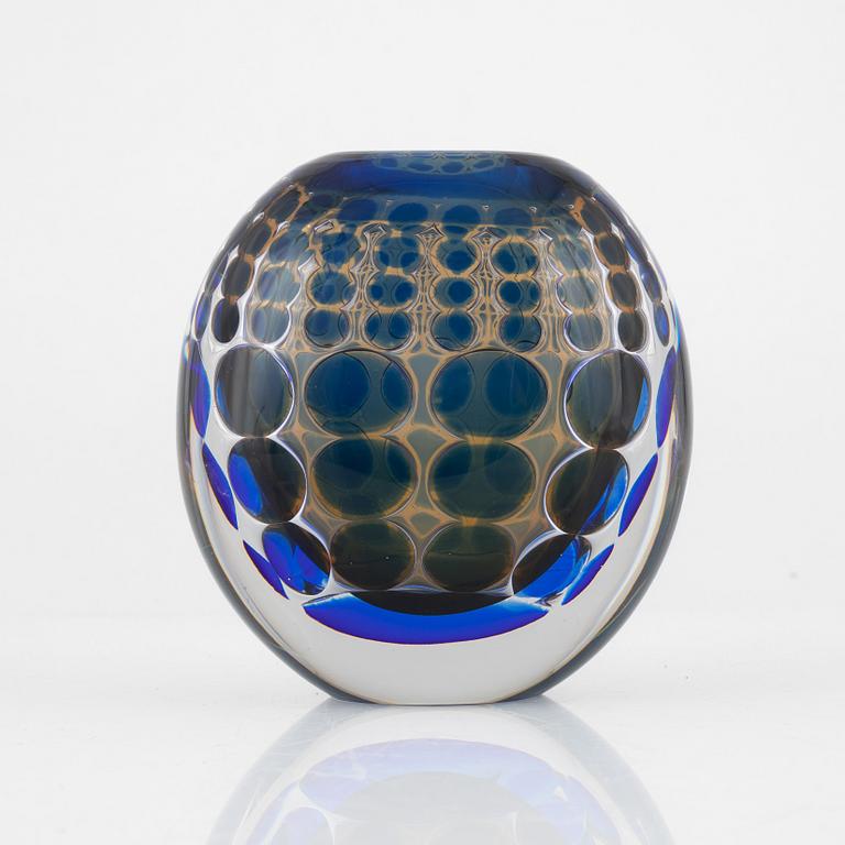 Ingeborg Lundin, an 'Ariel' glass vase, Orrefors, signed and numbered 545.