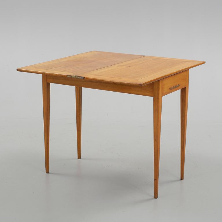 SPELBORD, empire, 1800-talets mitt.
