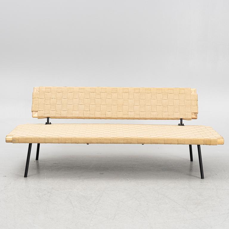 Ilse Crawford, soffa/dagbädd, "Sinnerlig", IKEA.