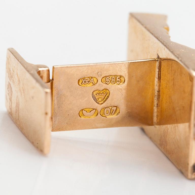 Björn Weckström,A pair of 14K gold cufflinks 'Kultaraanu'. Lapponia 1967.