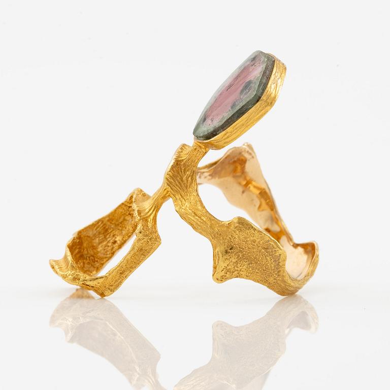 Björn Weckström, a ring, "Heijastus", 14K gold with watermelon tourmaline, Lapponia 1974.