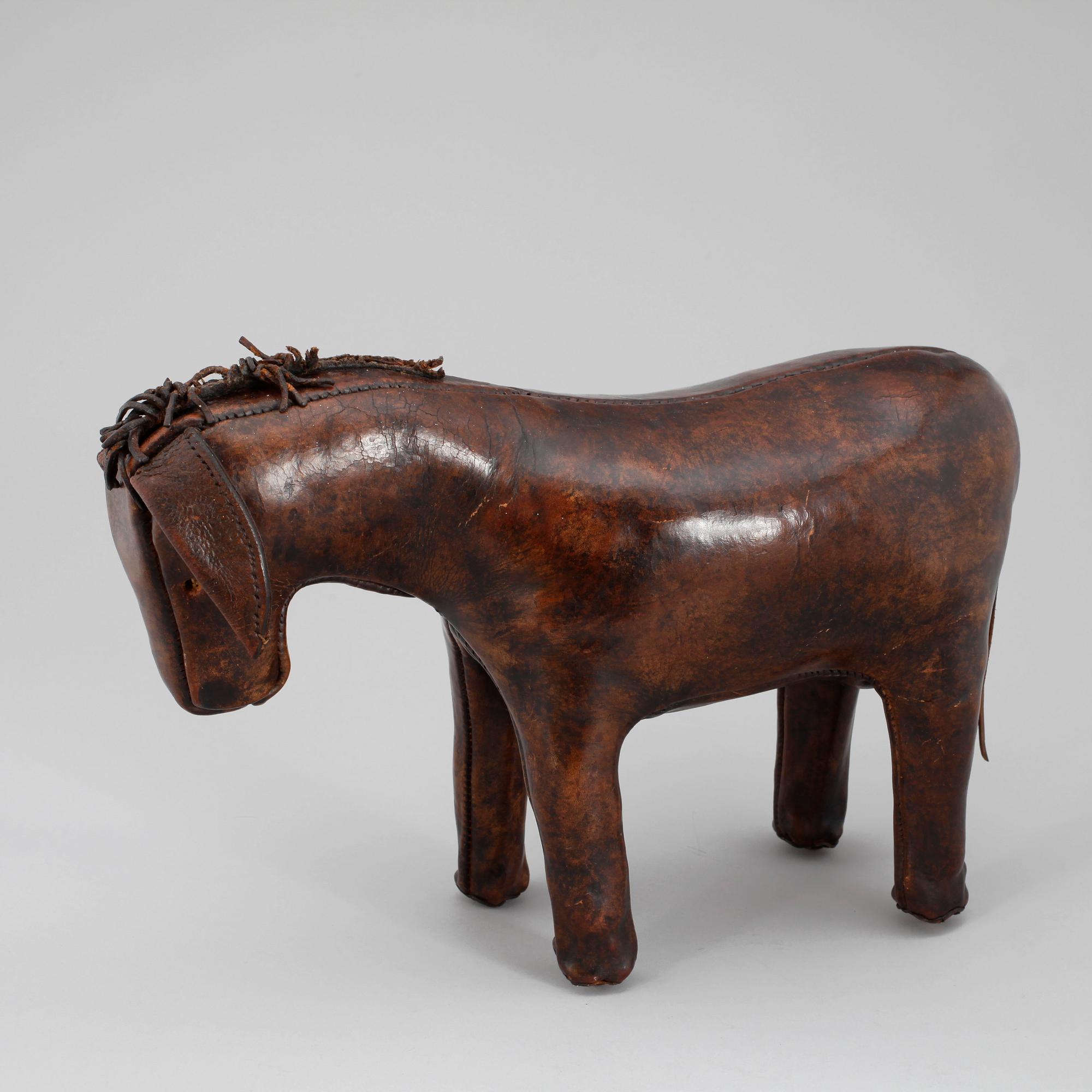 FOTPALL / ÅSNA, inköpt på Svenskt Tenn, 1960-tal.