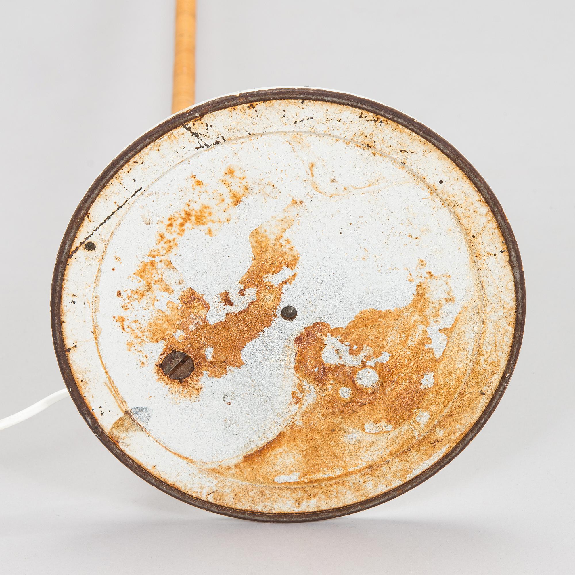 Paavo Tynell, a mid-20th century K10-10 floor lamp for Idman.