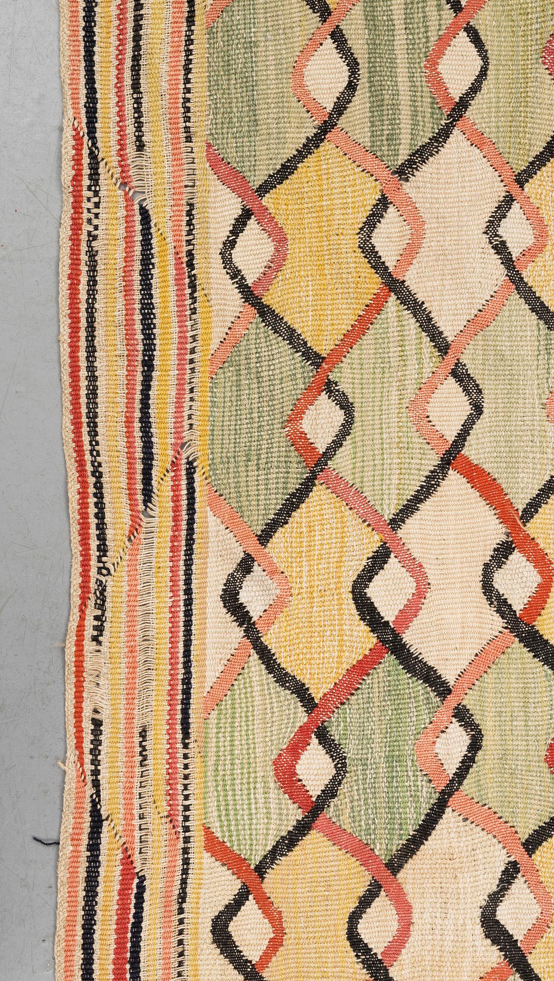 Barbro Nilsson, a drape, "Vingåkra". Tapestry weave. 193,5 x 161 cm.