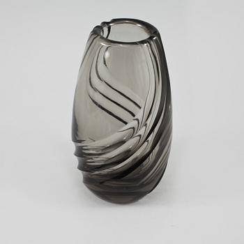 VAS, glas, Elis Bergh, Kosta, 1900-talets andra kvartal.