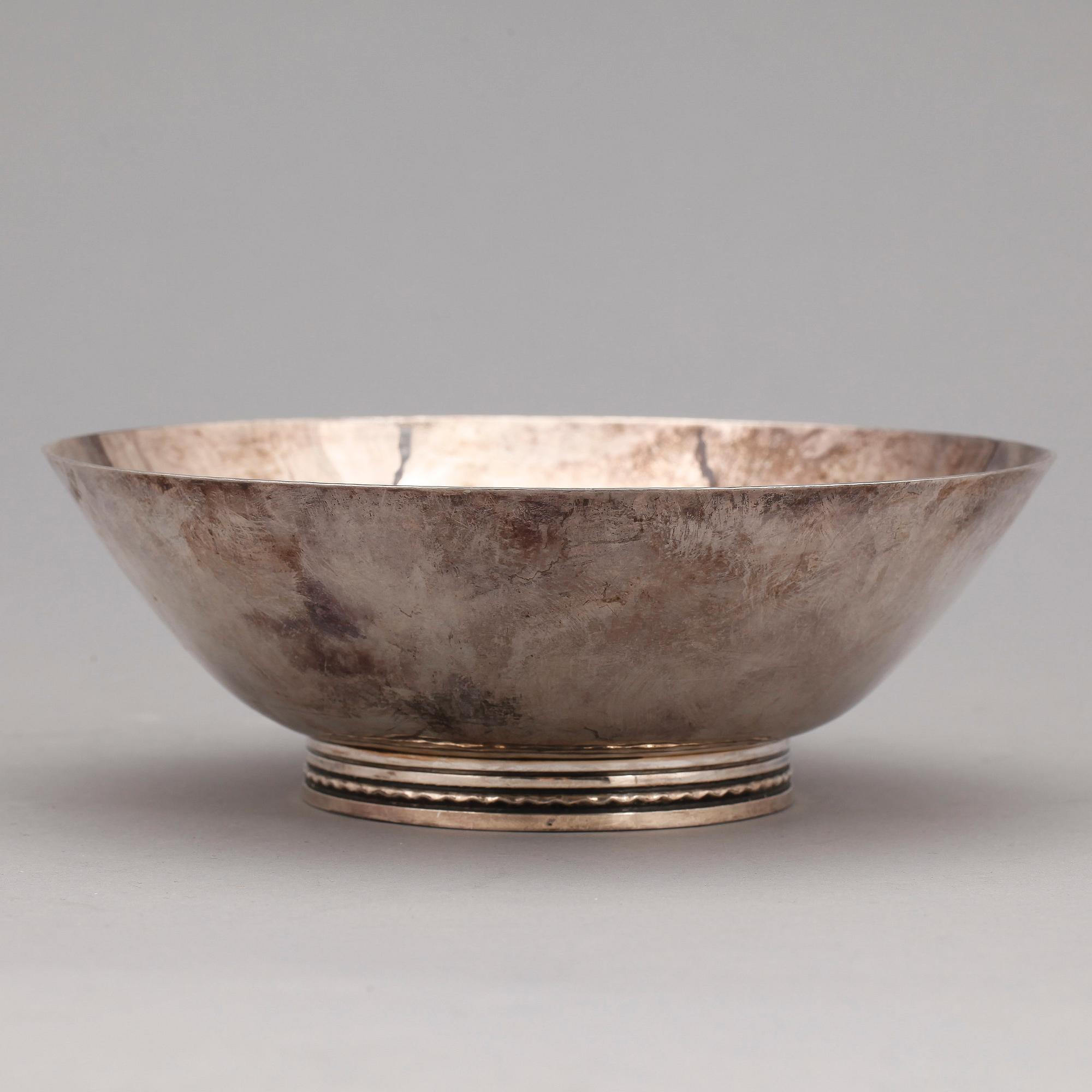 SKÅL, silver, MGAB, Löfman, Uppsala 1976. Vikt ca 286 gram.