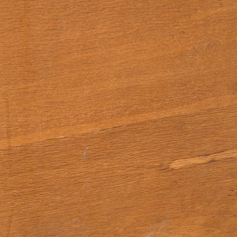 Alvar Aalto, matbord / konferensbord, modell E86, för Artek, 1900-talets senare hälft.