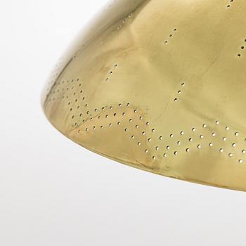 Paavo Tynell, A mid-20th century '5061' table lamp for Taito Finland.