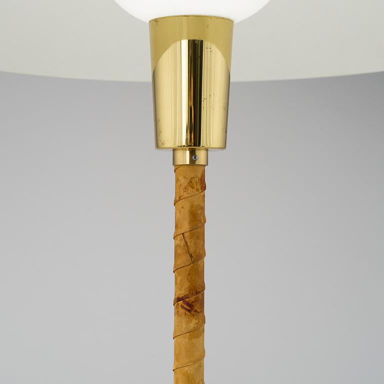 LISA JOHANSSON-PAPE, PÖYTÄVALAISIN "Senator" Orno. Muotoiltu 1947.