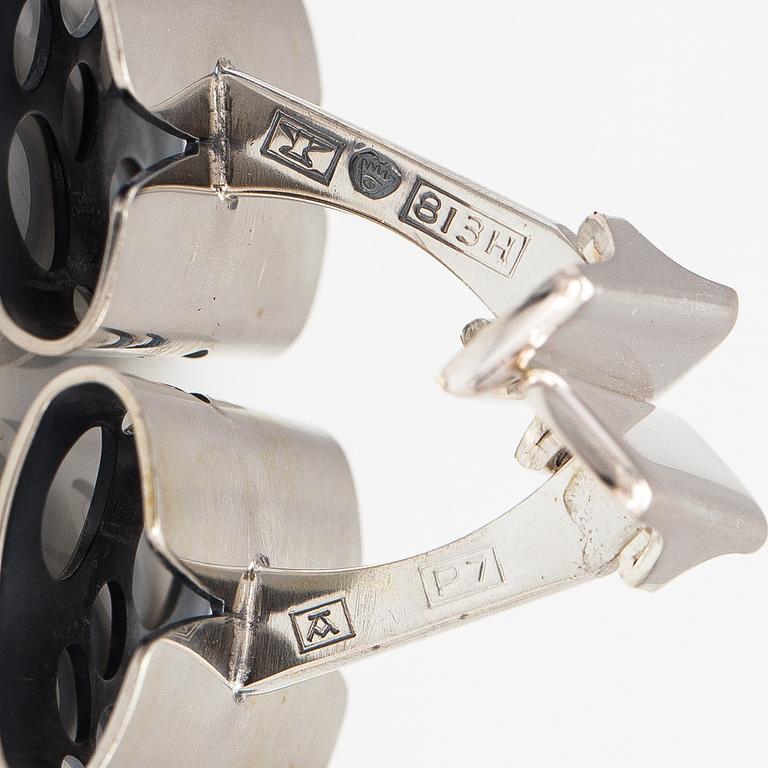 Elis Kauppi, A pair of silver cufflinks. Kupittaan kulta, Turku 1968.